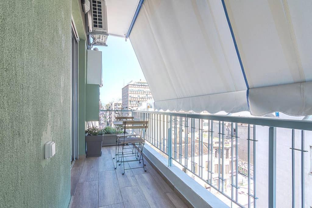 Bright Apartment For 6 Ppl In Афины Экстерьер фото
