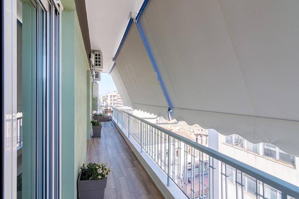 Bright Apartment For 6 Ppl In Афины Экстерьер фото