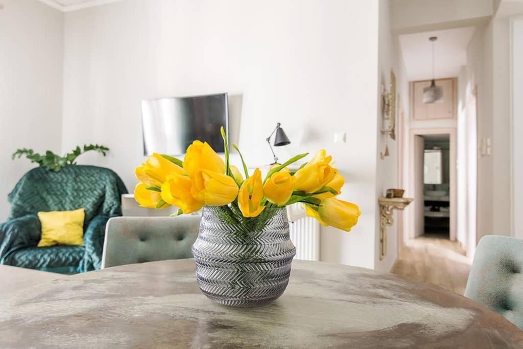 Bright Apartment For 6 Ppl In Афины Экстерьер фото