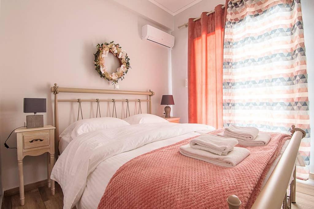 Bright Apartment For 6 Ppl In Афины Экстерьер фото